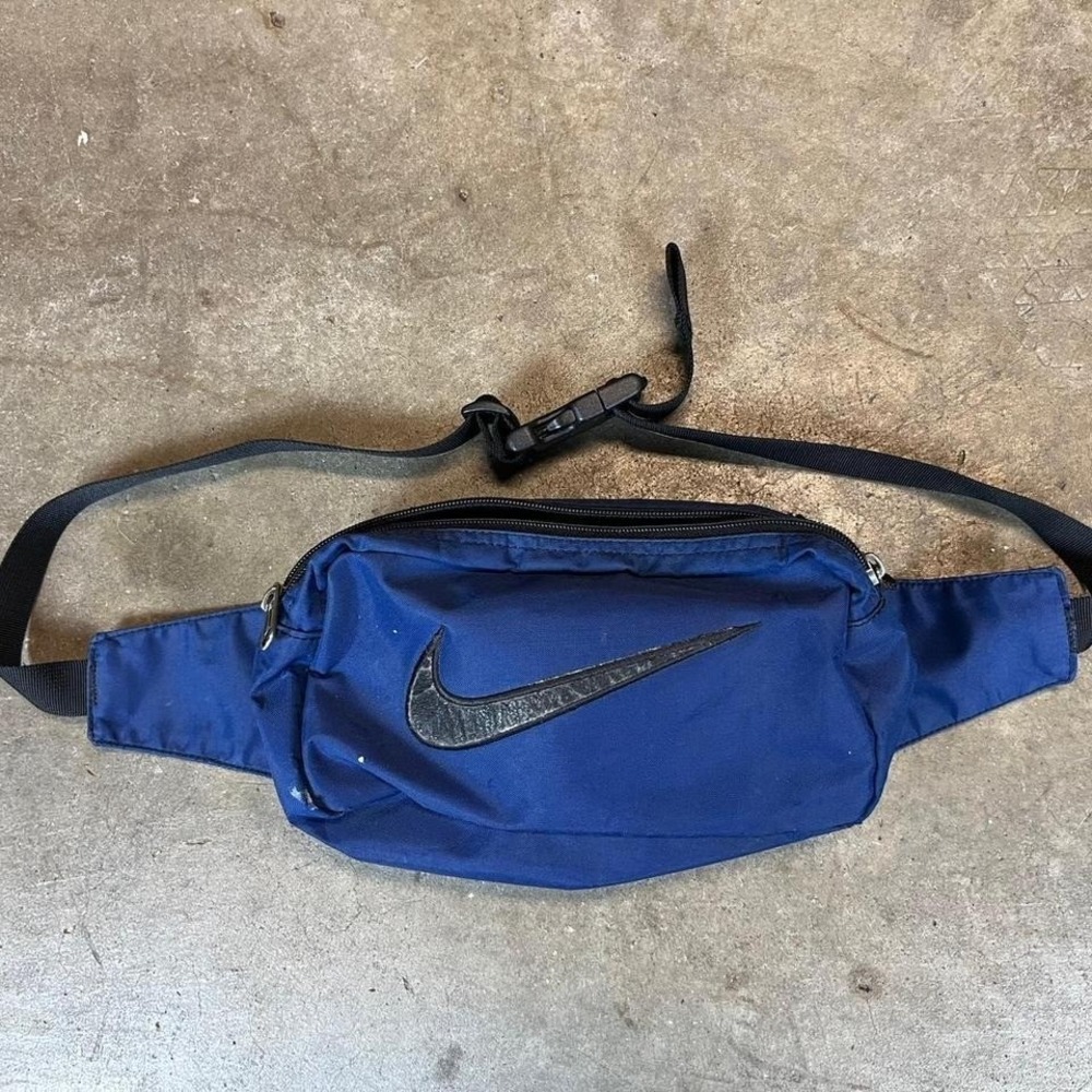 Vintage Nike‎ Fanny Pack Navy Blue Waist Bag Swoosh Logo 90s Y2K Sportswear